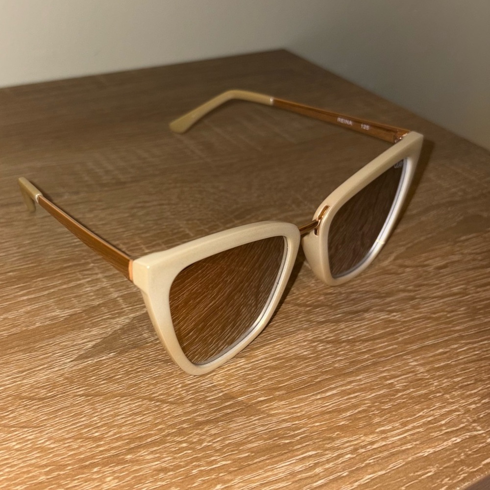 Quay Chic Cream Sunglasses